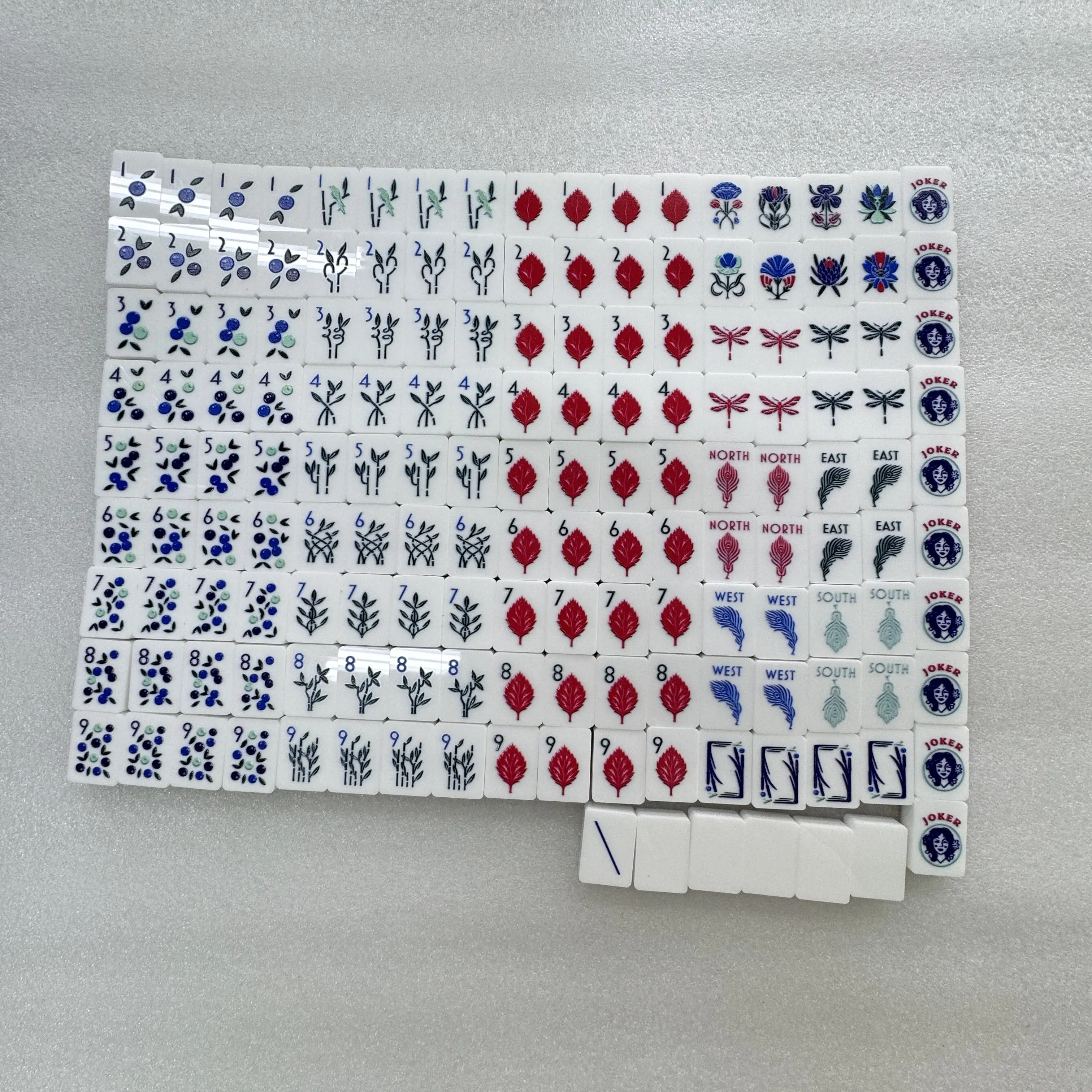 Wholesale Luxury Mahjong Set Acrylic Mahjong Game Set Custom American Malaysia Japanese Blank Mahjong Tiles