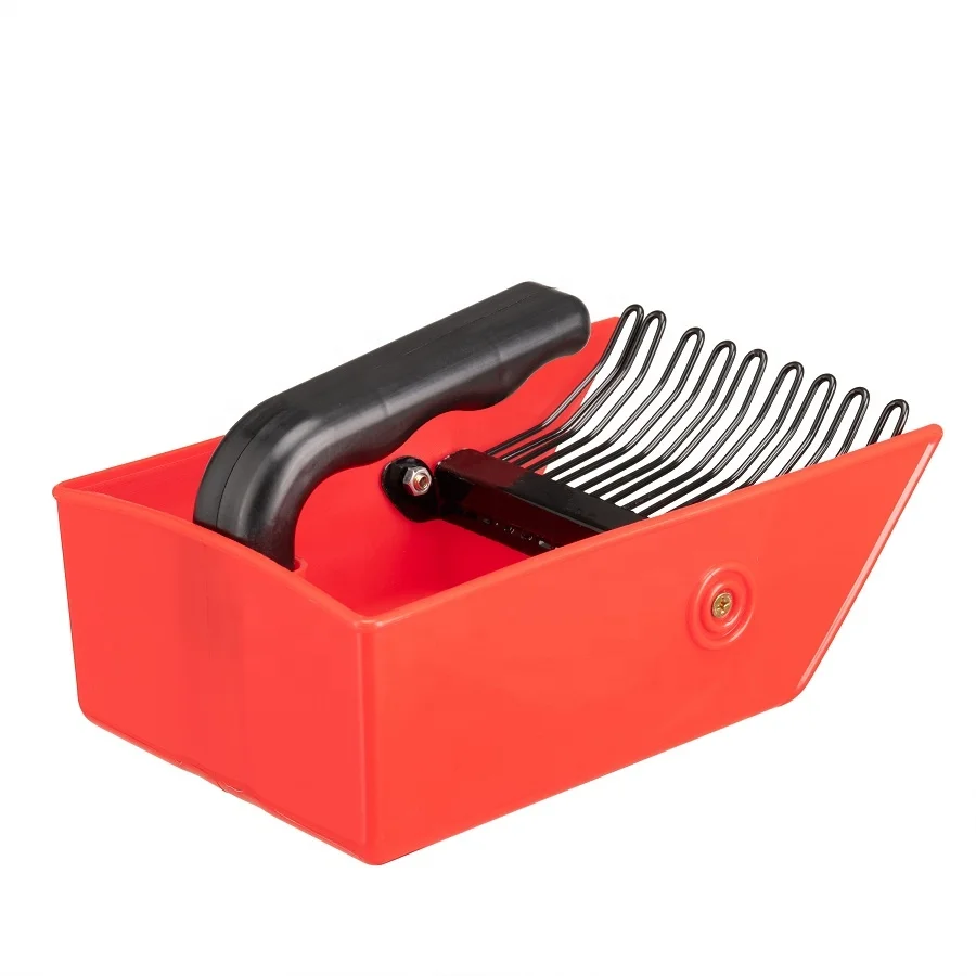 Plastic Fruit Picker Raspberries Metal Reinforced Coated Teeth Berry Picker And Rakes For Easier Berry Picking Design