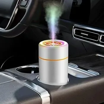 Portable Mini USB Wireless Ultrasonic Air Diffuser with 7 Color LED Light Portable Aromatherapy Humidifier for Office Use