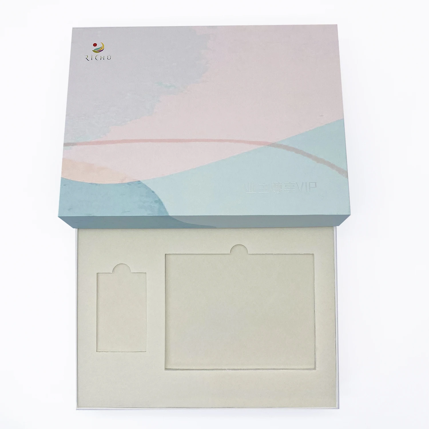 Customized Luxury Sliver Hot Stamping Logo Foam Insert VIP card Packaging Lid and Base Paper Box