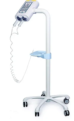 Injector and syringe