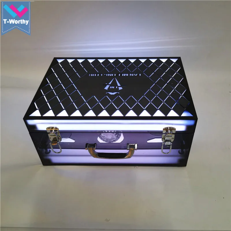 Glasses Carrier case (4).jpg