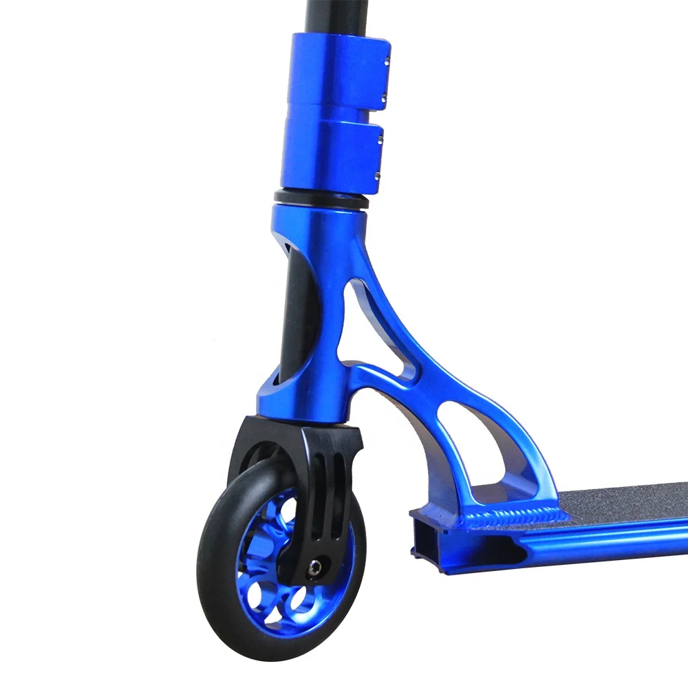 Wholesale aluminum Neo Chrome Blue 110mm Freestyle Pro Scooter Stunt Scooters for sale