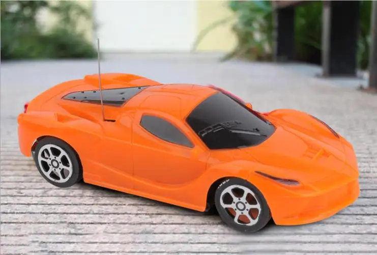 Spot дистанционное управление автомобиля 1:24 беспроводной двусторонний спортивный автомобиль модель Детский