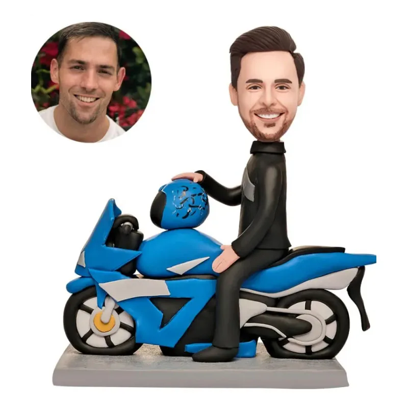 Fully Customizable Motorcyclist Riding Motorcycle Clay Dolls Artificial Style for Souvenirs