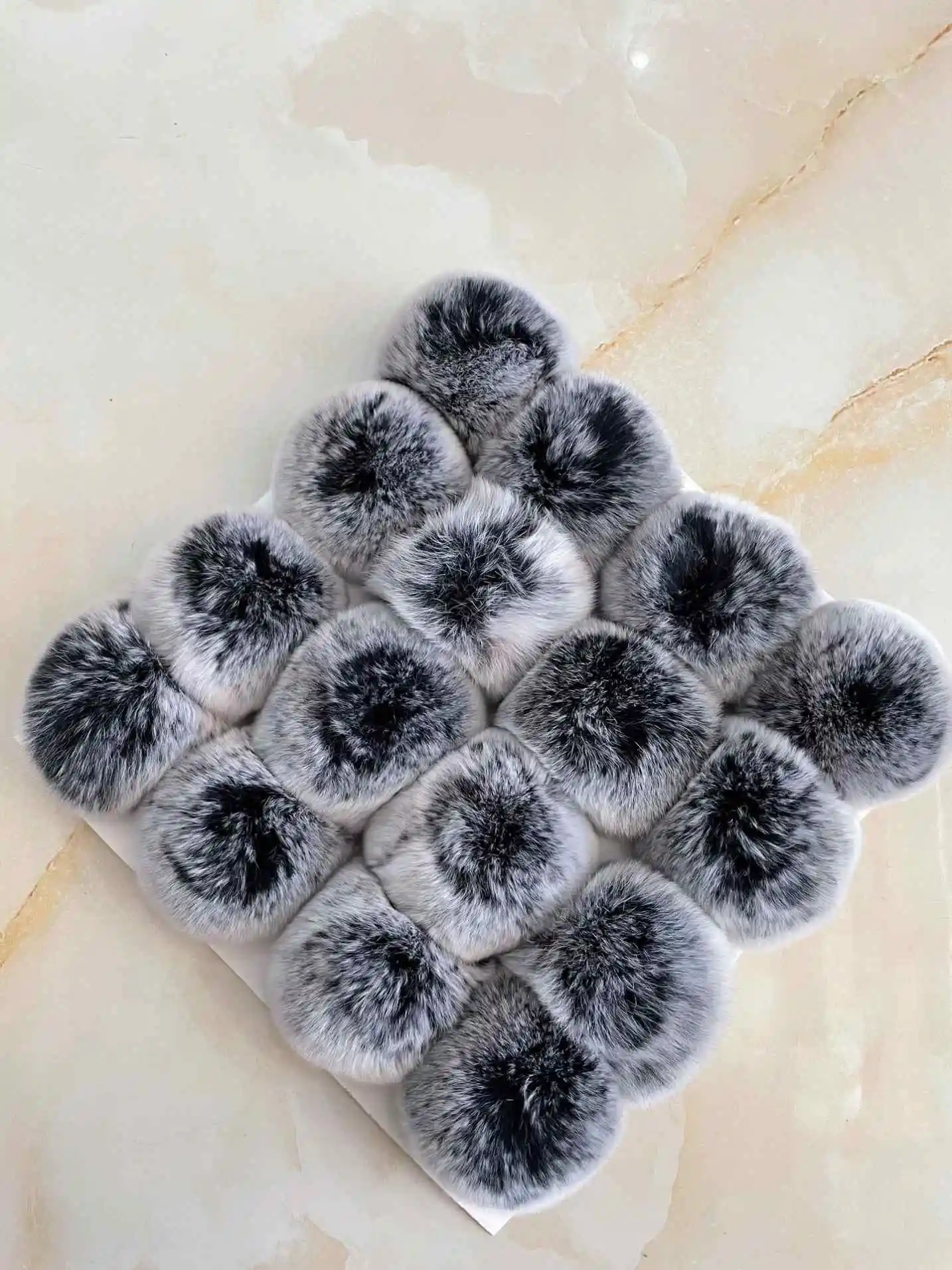 2021 furball01-5cm low price small size Artificial rabbit Fur ball Pompom for diy hair clip dress shoes accessory