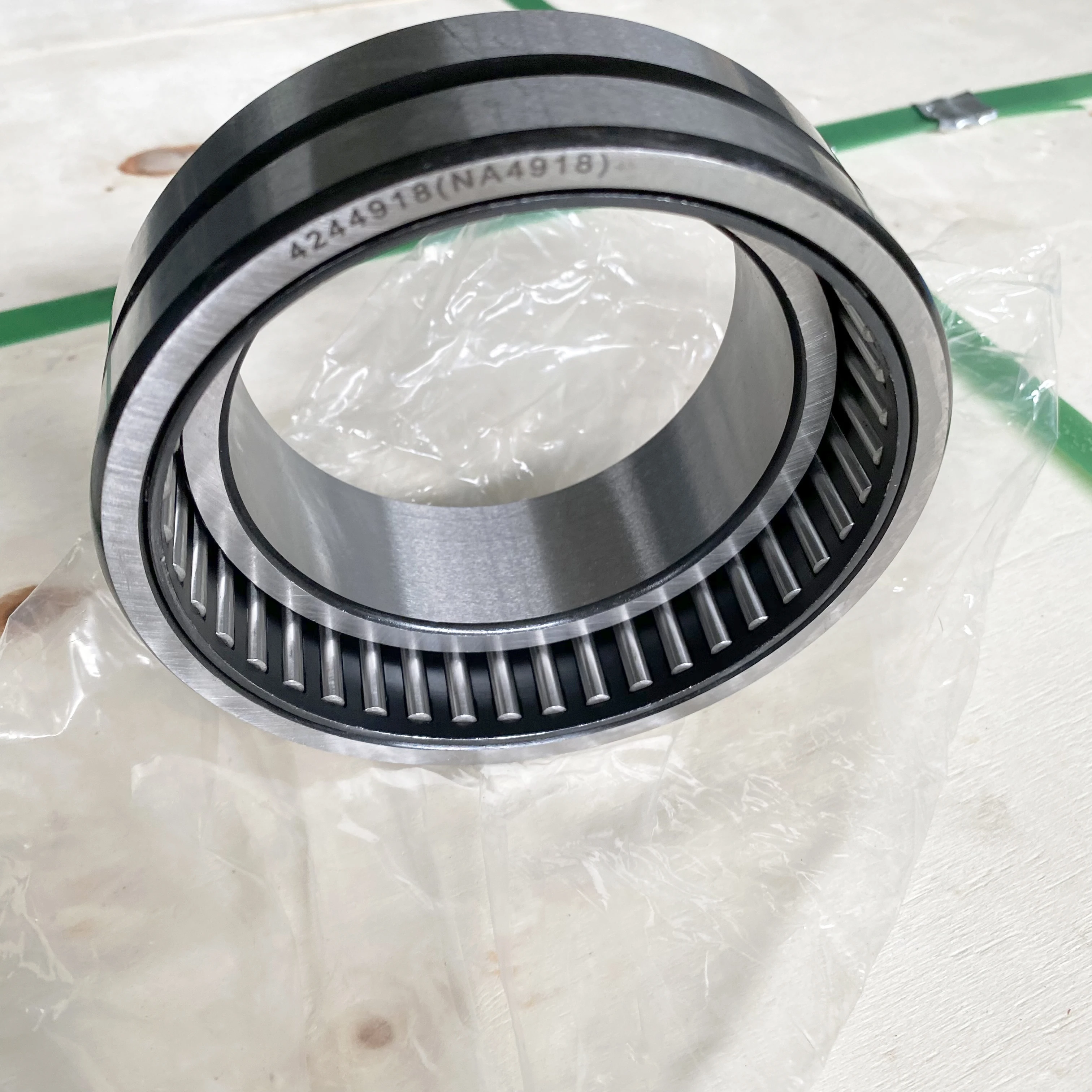 DST high precision needle roller bearing      NA6915      Metallurgical machinery bearings