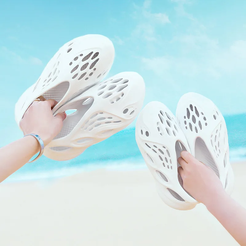 
New Arrival All Gender Unisex Breathable Toddler Kid Women Men Slippers Soft EVA Outdoor Hole Sandals Shoes Clog 