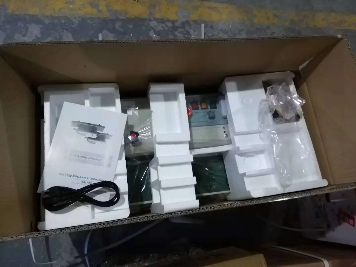 Continuous Plastic Bag Sealer / Continuous Bag Sealer / Continuous Band Sealer with LOT MFD EXP