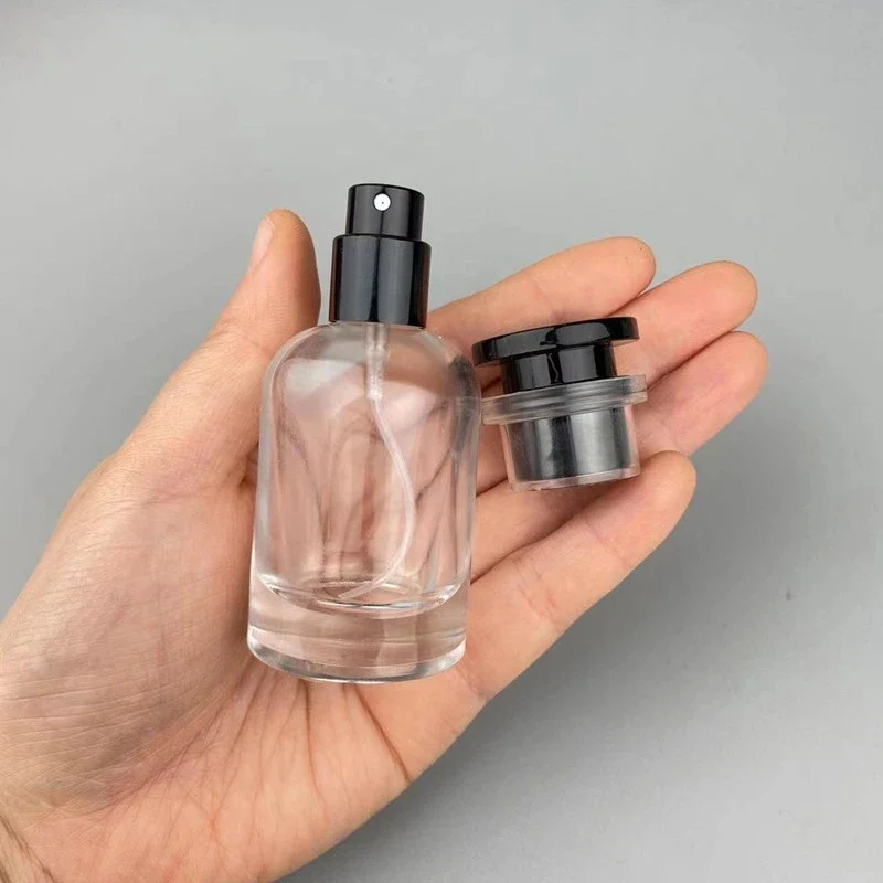 30ml Glass Empty Refillable Perfume Bottle Glass Spray Bottle Portable Travel Cosmetic Packaging Bottle