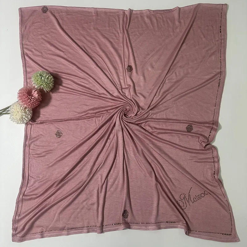 Saudi Women Hijab Giftbox Mix All Colour Hijab Set Jersey Chiffon Cotton Combination Box Hijab Personalised