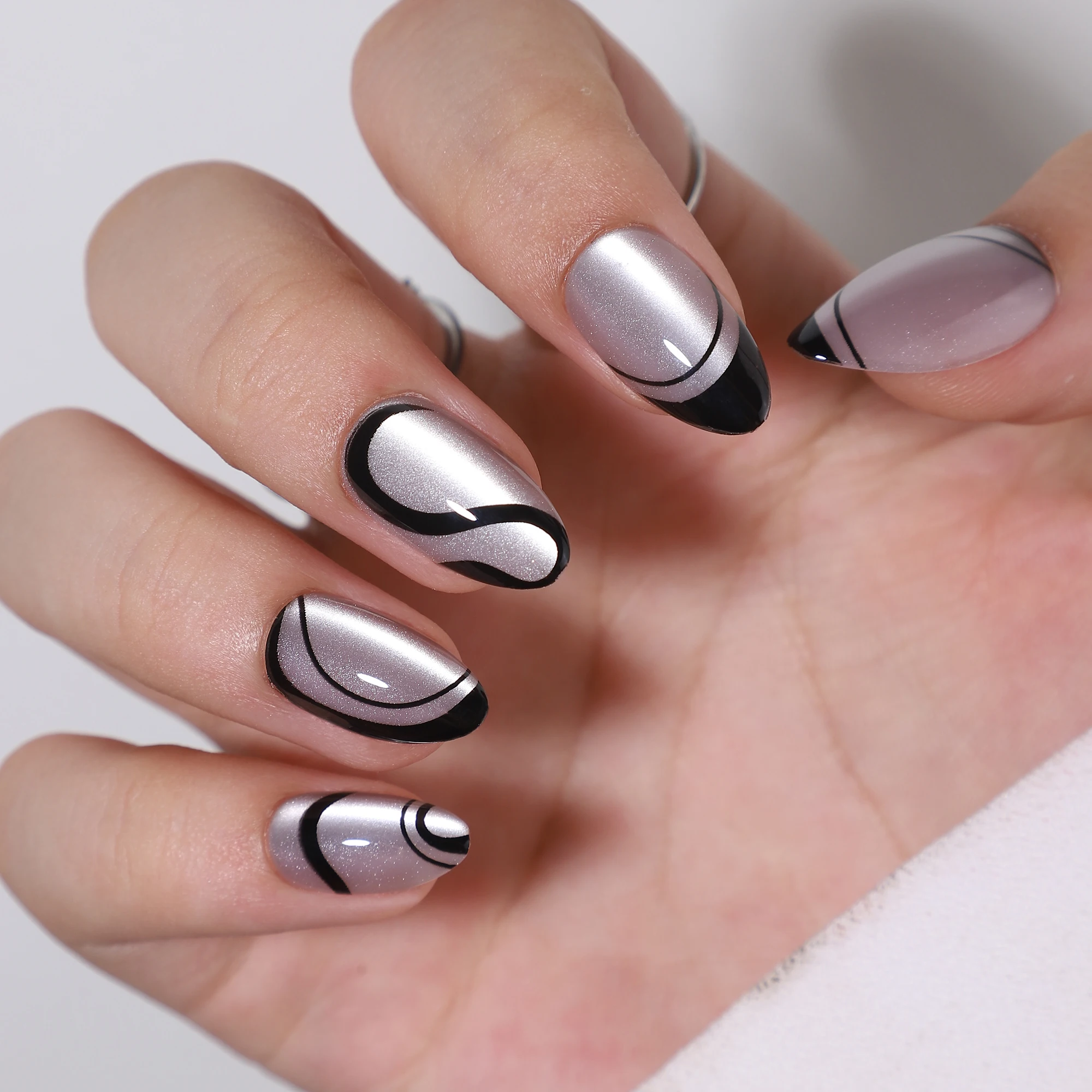 In Stock Soft Gel Short Almond Sliver Black Swirl Line  Press On Nails Set Soft Gel Fake Nails For Women
