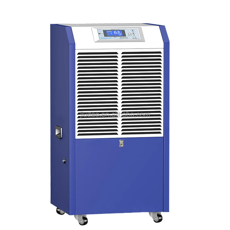 Air-to-water condensate machine