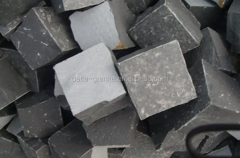 Chinese wholesale black natural split cubes stone for Paving