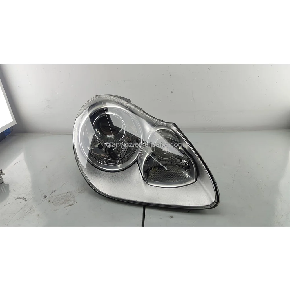 World famous car Porsche Cayenne headlight assembly is compatible with xenon matrix fisheye lens06 Original and real second-hand