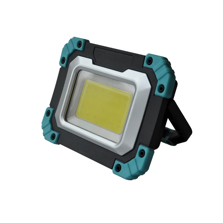 14W New Retractable Tripod Hand Held 1000 Lumen LED Work Lights with AA Battery Powered