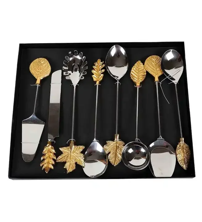 Antique Designing Metal Cutlery Set Glossy Silver and Gold Finishing Serving Cutlery for Tableware Spoon Set of 8 Pcs for Sale