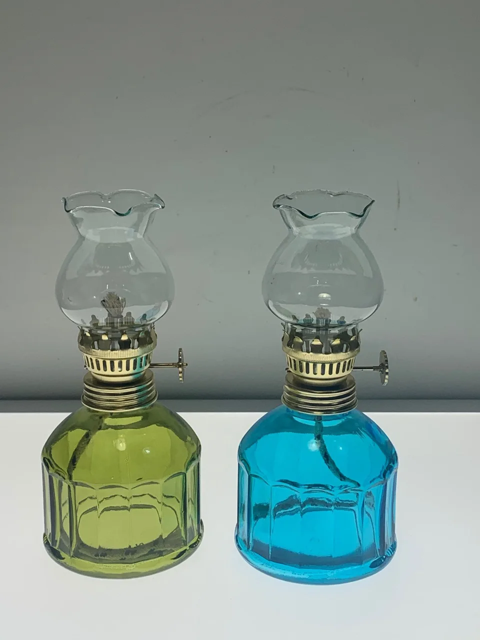 Popular modern style kerosene lamp for tabletop candlestick decoration