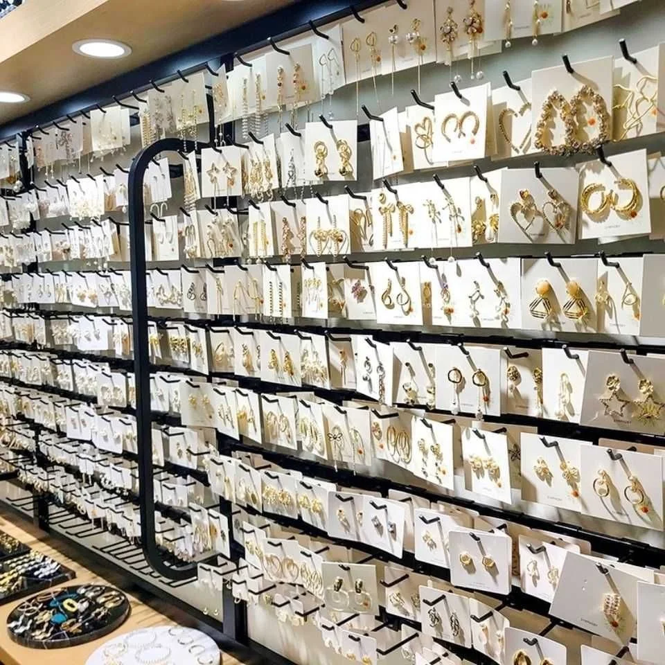 1kg 80-150pcs mix jewelry bulk earring weigh Yiwu earrings eardrops ear studs sale by weight lowest price fashion factory direct