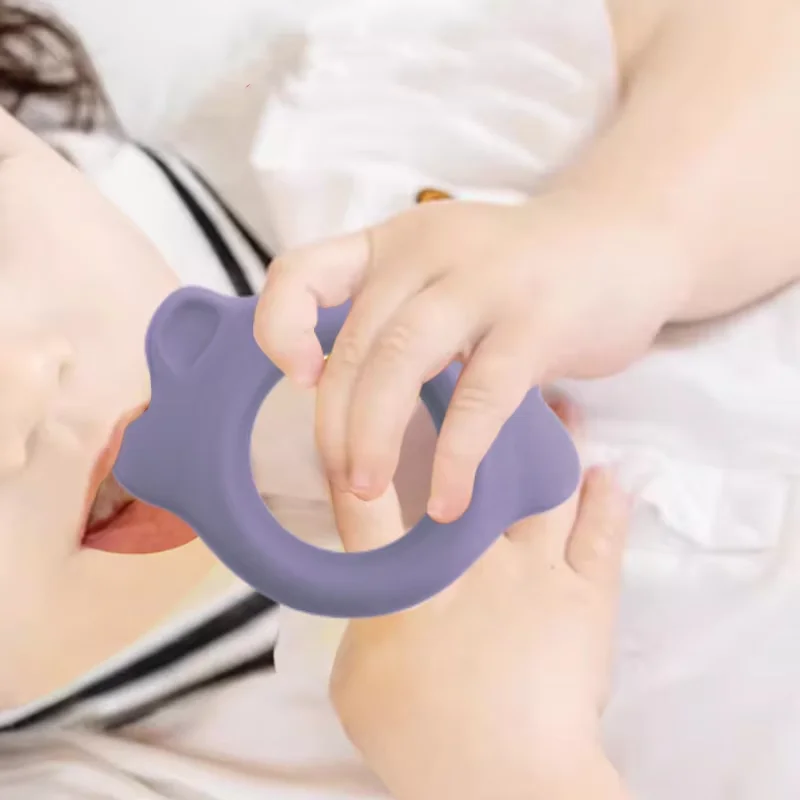 Newborn Gifts Baby Sensory Toys 100% Food Grade Non-toxic And BPA Free Baby Silicone Teether with suction