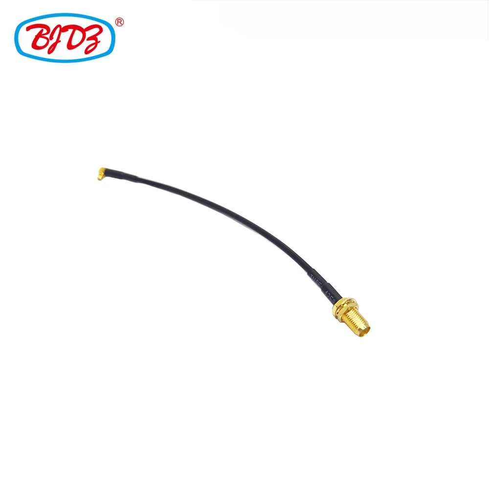 Factory supply MMCX male plug right angle 90 degree to SMA female bulkhead for RG174 rf coaxial Pigtail Jumper extension cable
