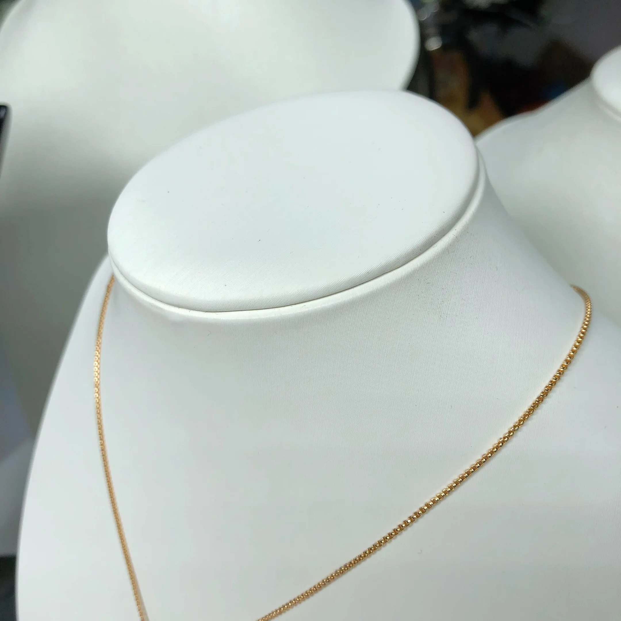 Webest  High Quality Three Colors Mannequin Necklace Jewelry Pendant Display Stand Holder Show Decorate Jewelry Display Shelf