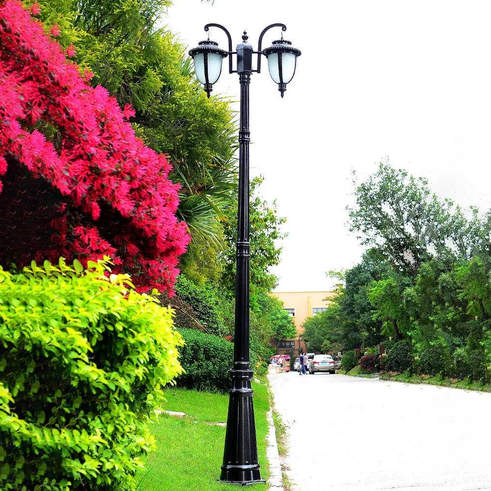 European lawn light 220V garden light community villa lamparas solares outdoor waterproof street lamp retro garden lamp E27