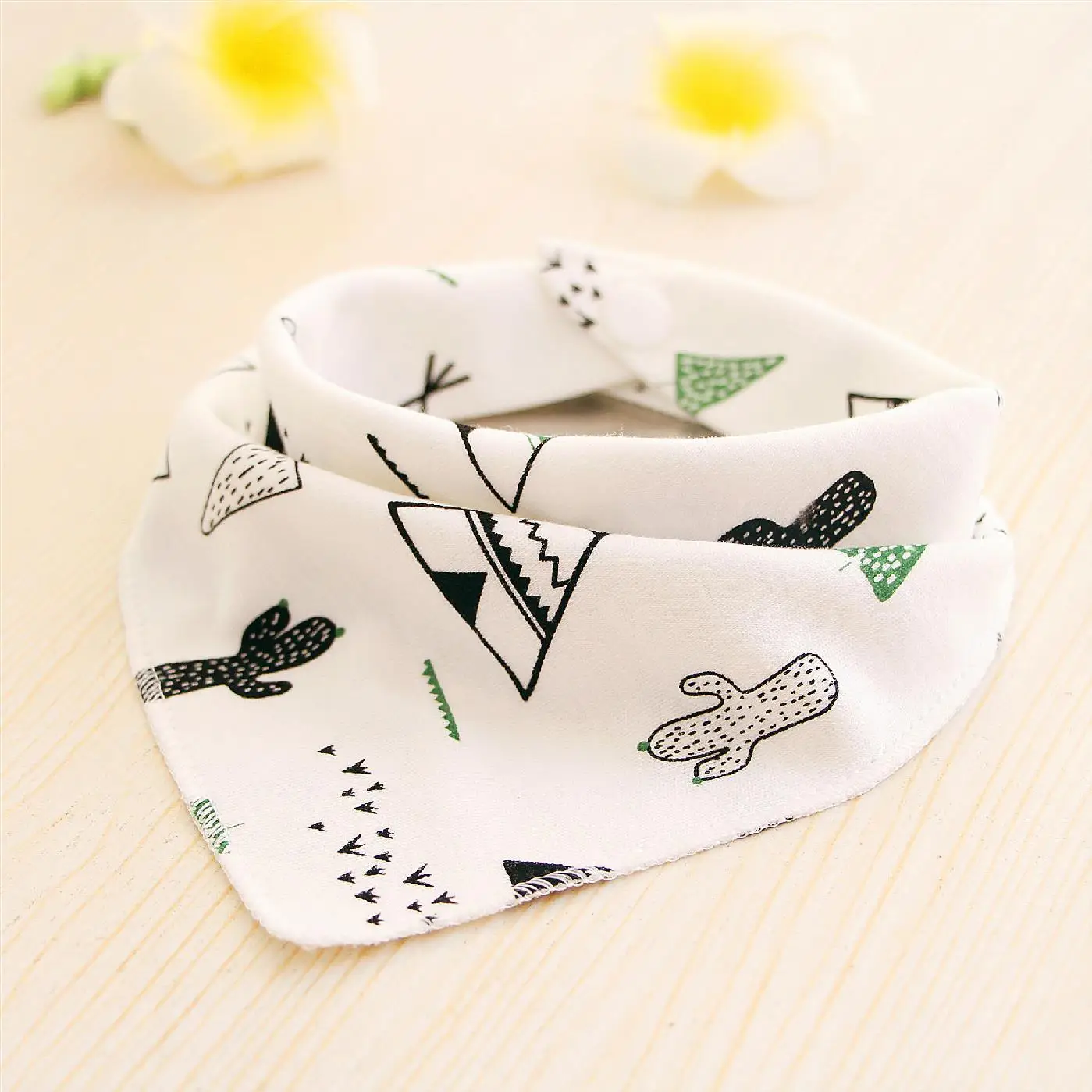 Custom Printed Sublimation Front Polyester Back Cotton Terry Cloth Eating And Teething Newborn Baby Bibs With Snaps
