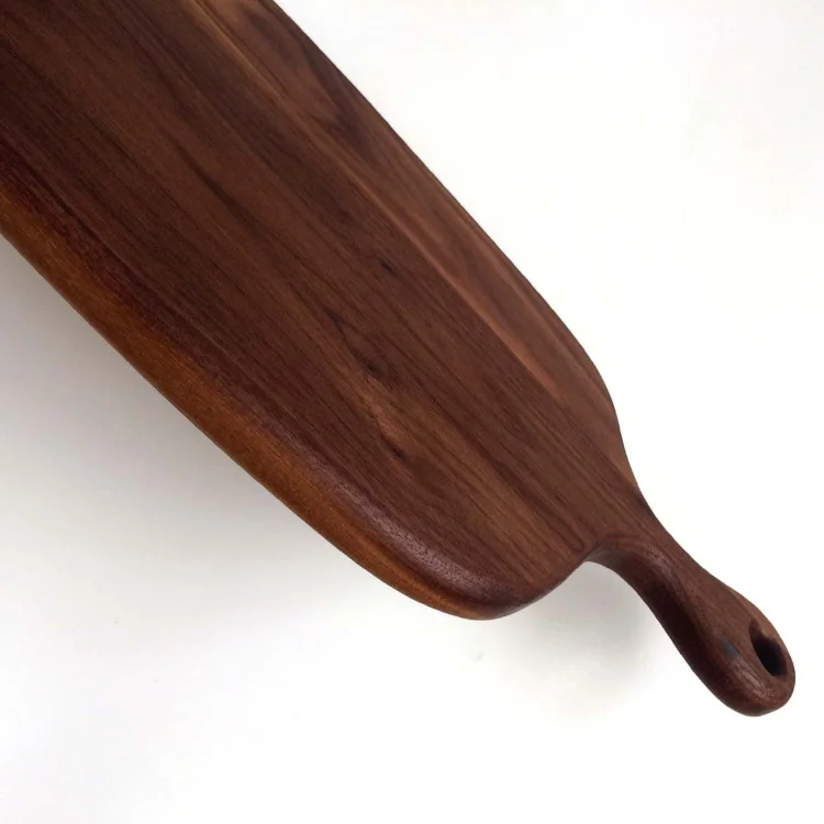 
Black walnut wood steak serving plate cutting board pizza board with handle 