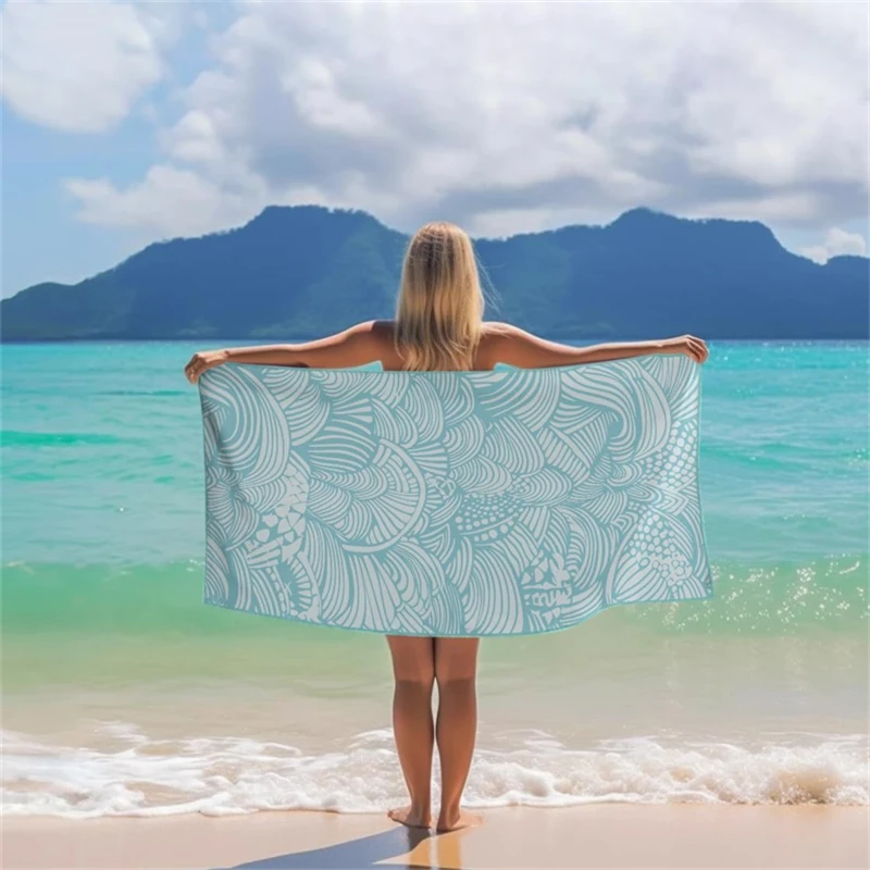 Small MOQ Wholesale 80 polyester 20 polyamide Sand Free Eco Friendly Microfibre Beach Towel Recycled With Carry Mesh Bag