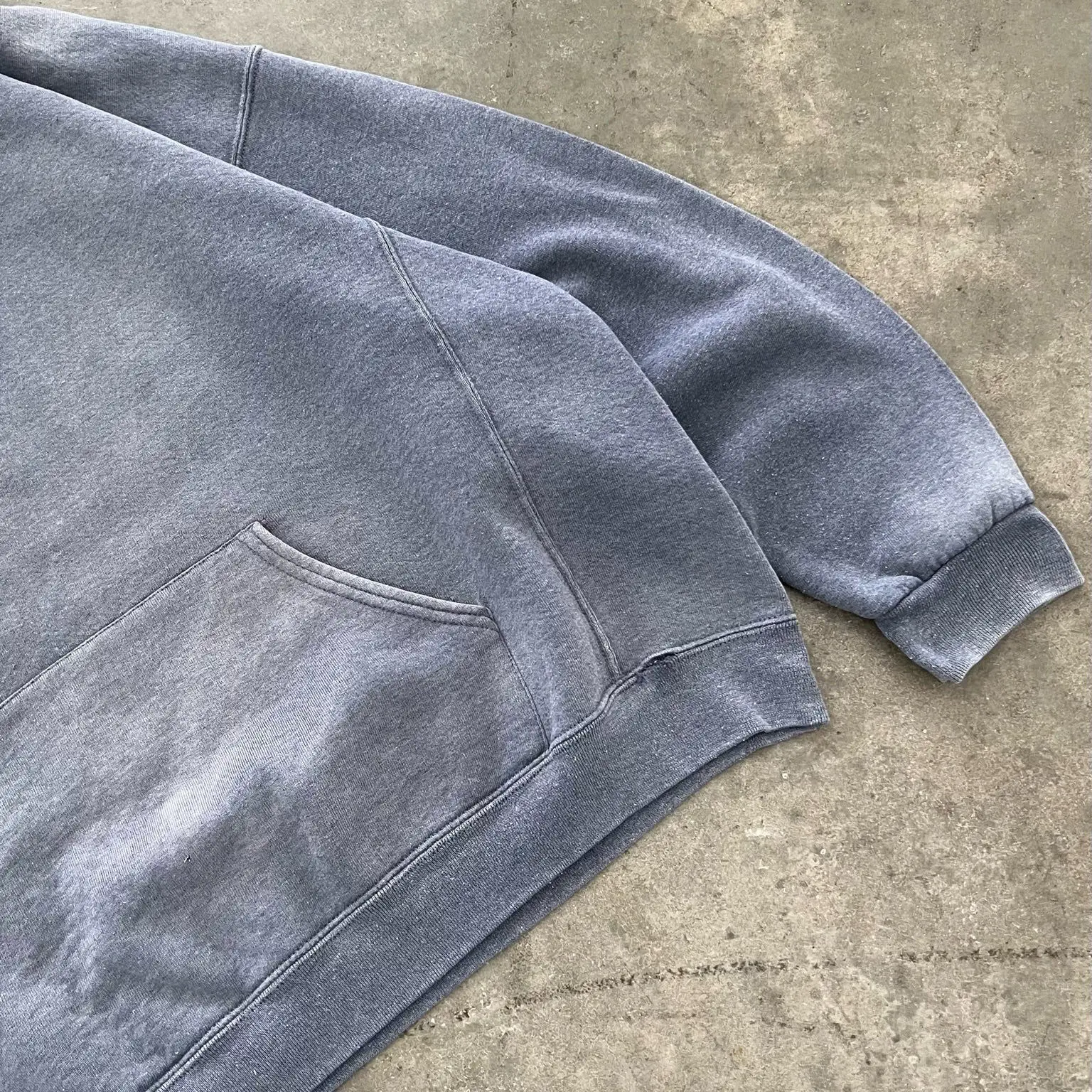 Custom Vintage Oversized 100% Cotton Heavyweight Sun Faded Blank Acid Washed Distressed Hoodie