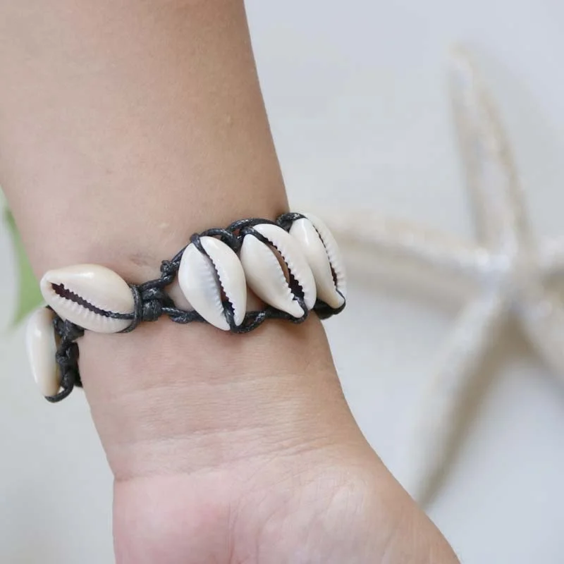 Handmade Weave Cowrie Shell Beads Bracelet  Charm Bangle Bracelet  Aloha Jewelry