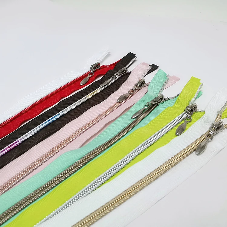 
Customized Golden Teeth Nylon Zippers Multicolor Zippers 