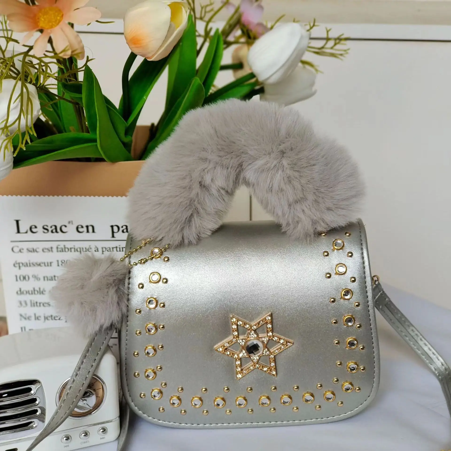 Cross-border new plush hand-held hand-held trend all-match ladies one-shoulder fashion multi-functional oblique cross-woman bag