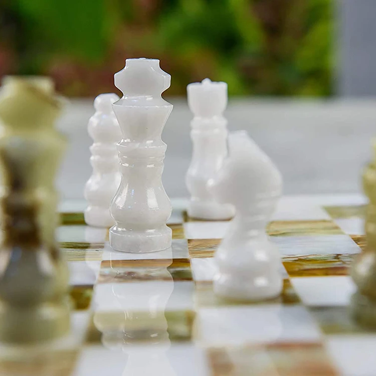 factory modern decorative colored european marble chess decoration pieces chess board set
