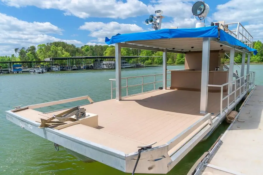 Kinlife Large Tanker Boat 50-Person Capacity Safe and Stable Easy to Control for Entertainment and Passenger Use