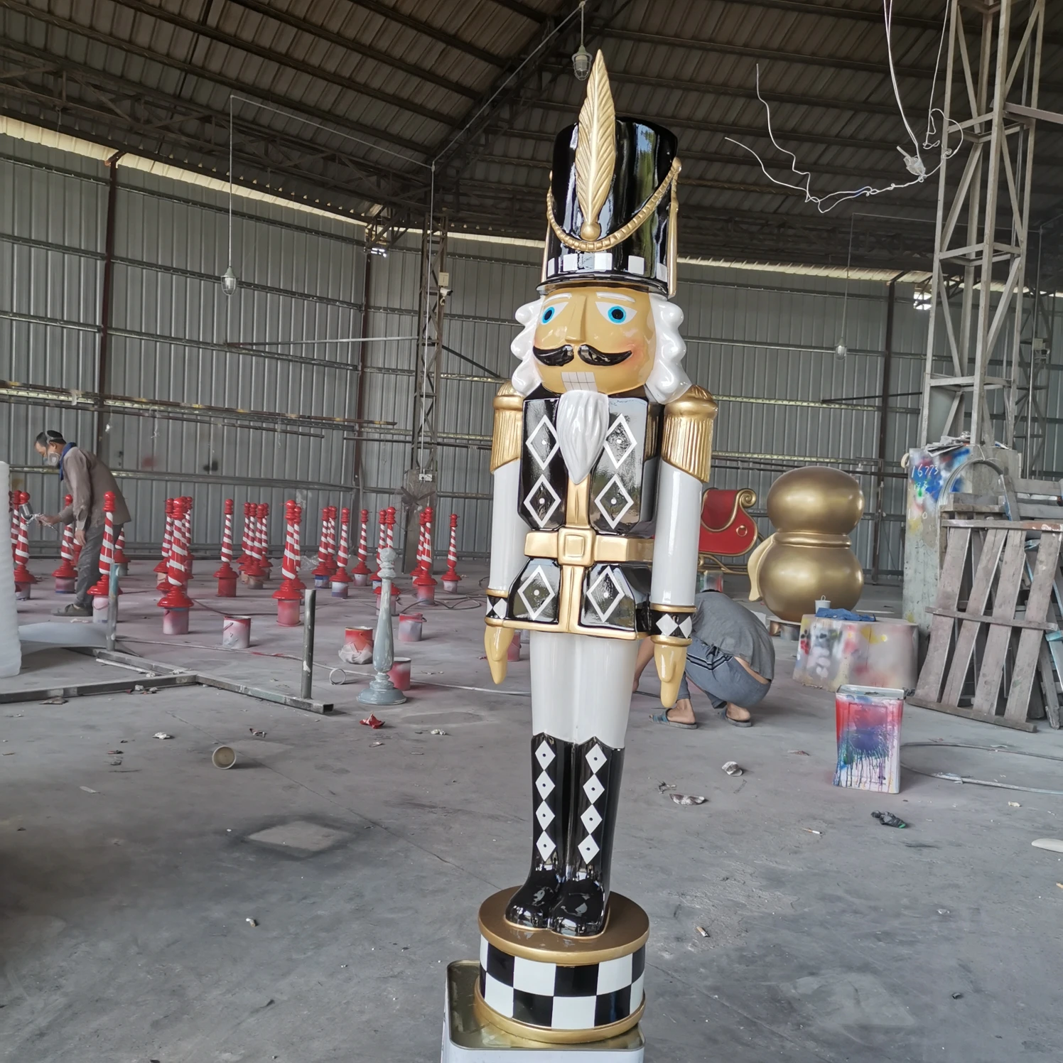 Most popular outdoor fiberglass christmas nutcracker soldier statue decoration