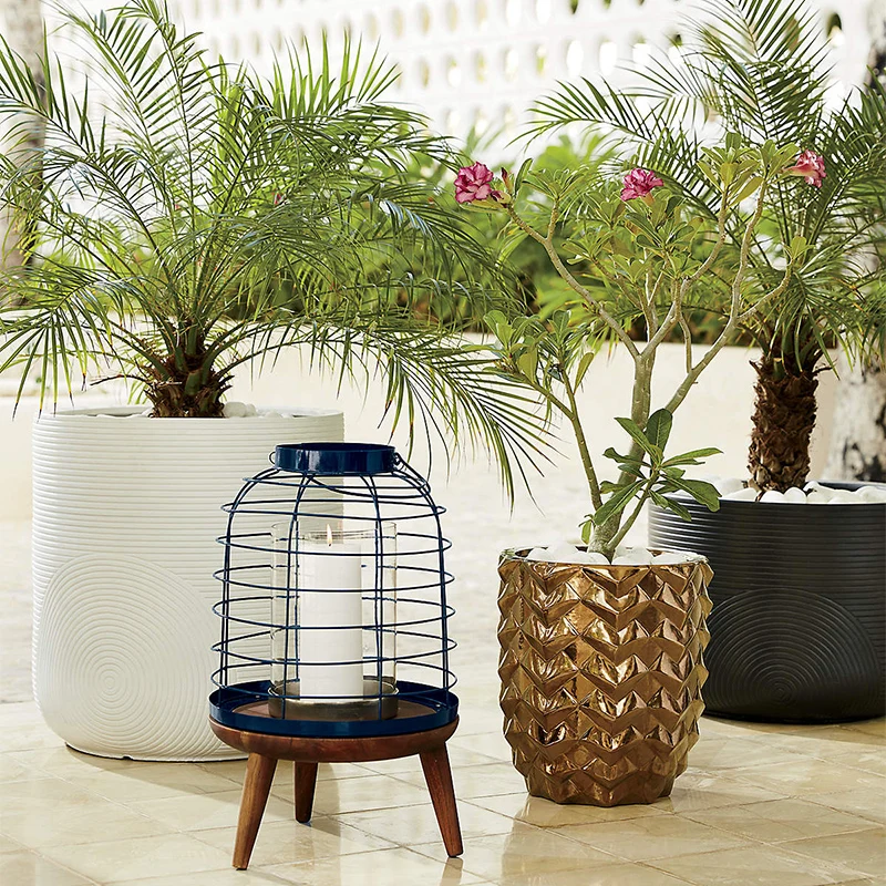 Wholesale matte modern white planters large outdoor flower pots bulk european style garden decoration indoor cement flower pots