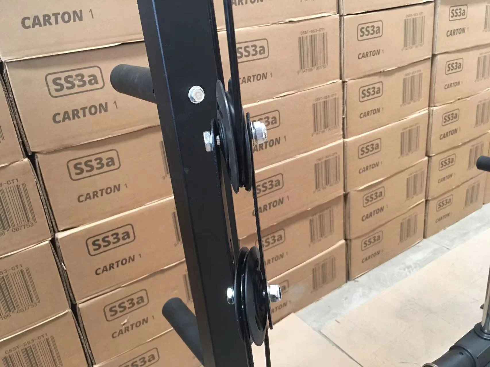 Wholesale Fitness Equipment Indoor Home  Adjustable Barbell Squat  Power Rack  For Strength Training