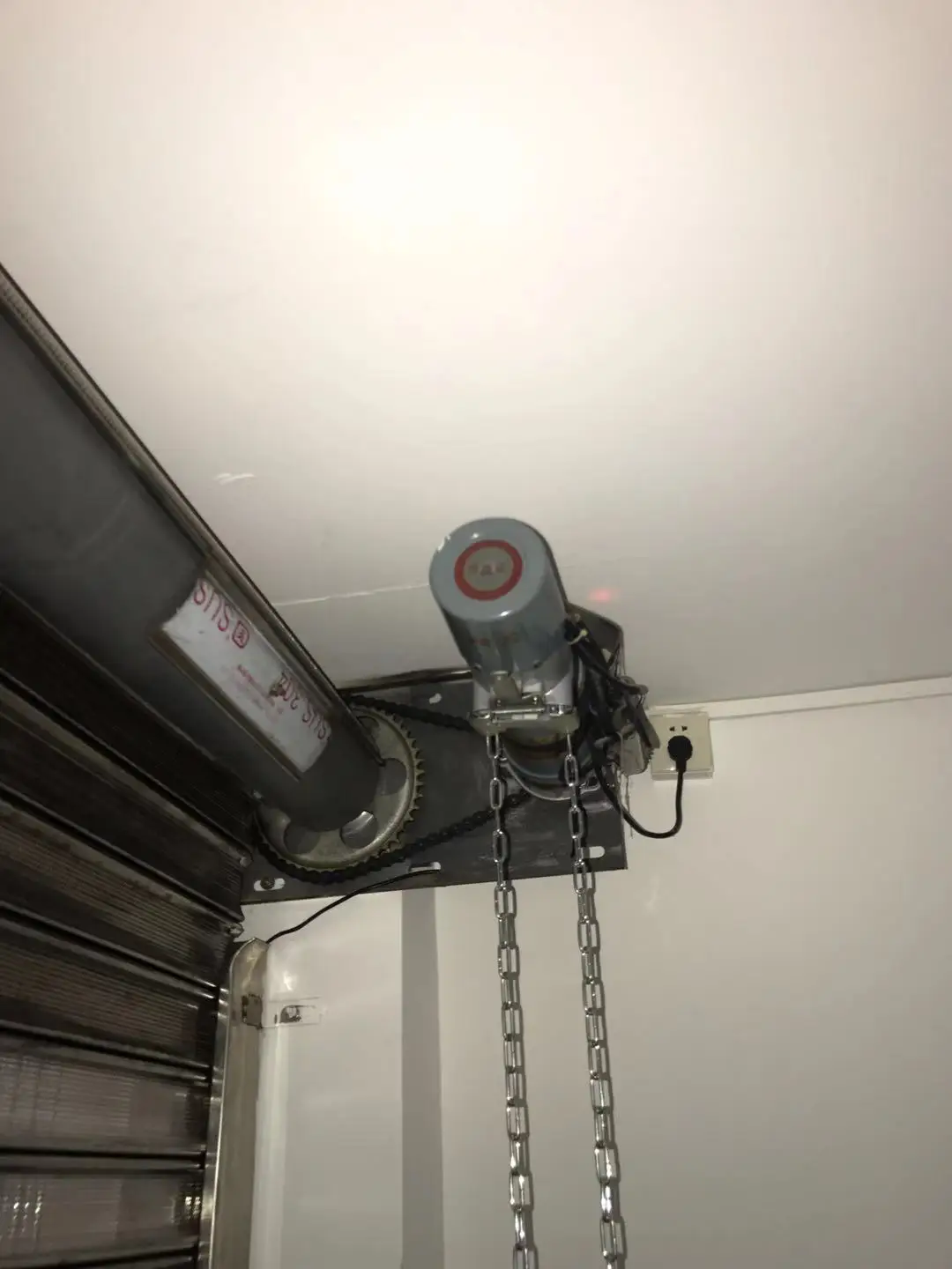 Roller Shutter Accessories Dc 800kg Rolling Shutter Door Motor Automatic Door Operator