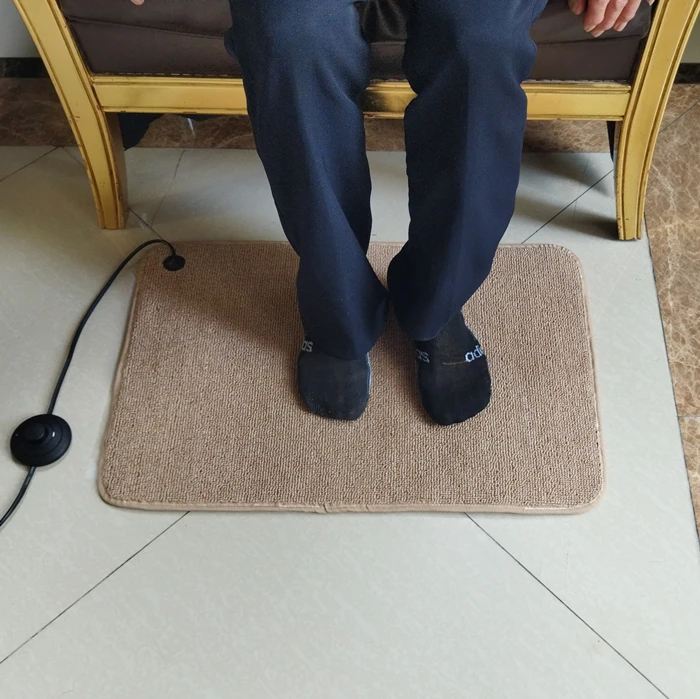 Europe Hot Sell Energy Saving Portable Heater Small Foot Heater For Office And Basement