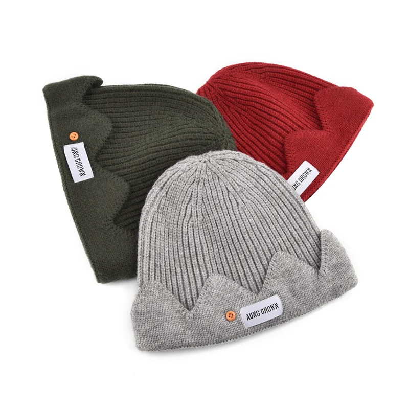 Wholesale fashion knitted grey wool warm beanie winter hat for men fabric label knitted wool hat