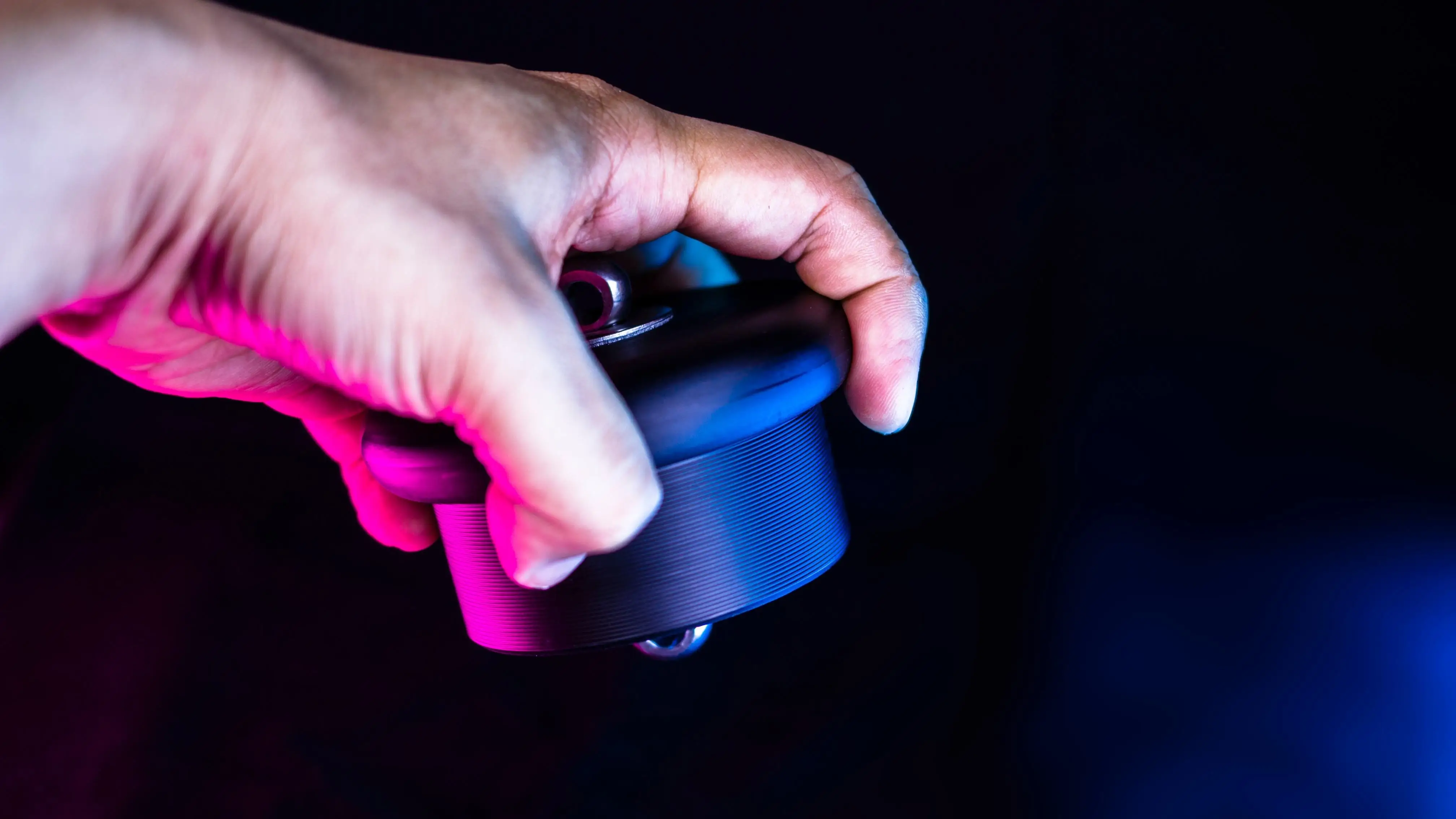 High Quality Armwrestling Rotatable Finger Wrist Trainer Finger Force Strength Training Exercise Tool For Finger