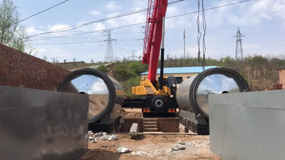 latest pyrolysis plant plastic recycling machine