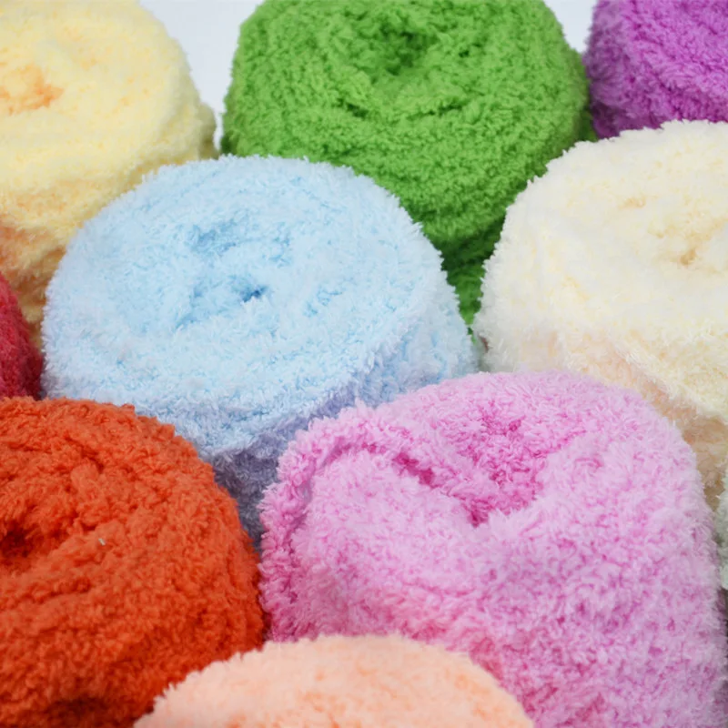 Super Soft Towel Yarn Fancy Fur Yarn Super Warm Puffy Chenille Yarn Hand-Weaved Coral Fleece Lint