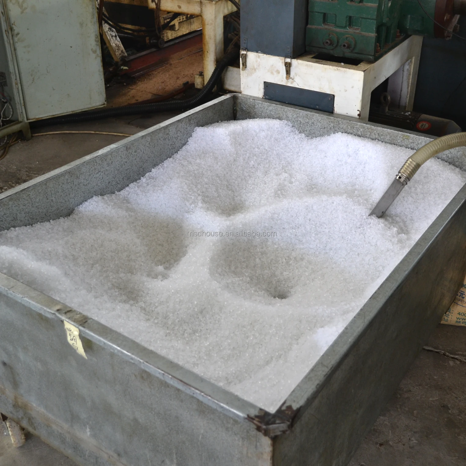 
Risd Manufacturer Polyvinyl Chloride Pvc Resin Sg-5 Raw Materials For Pvc Granules Plastic 