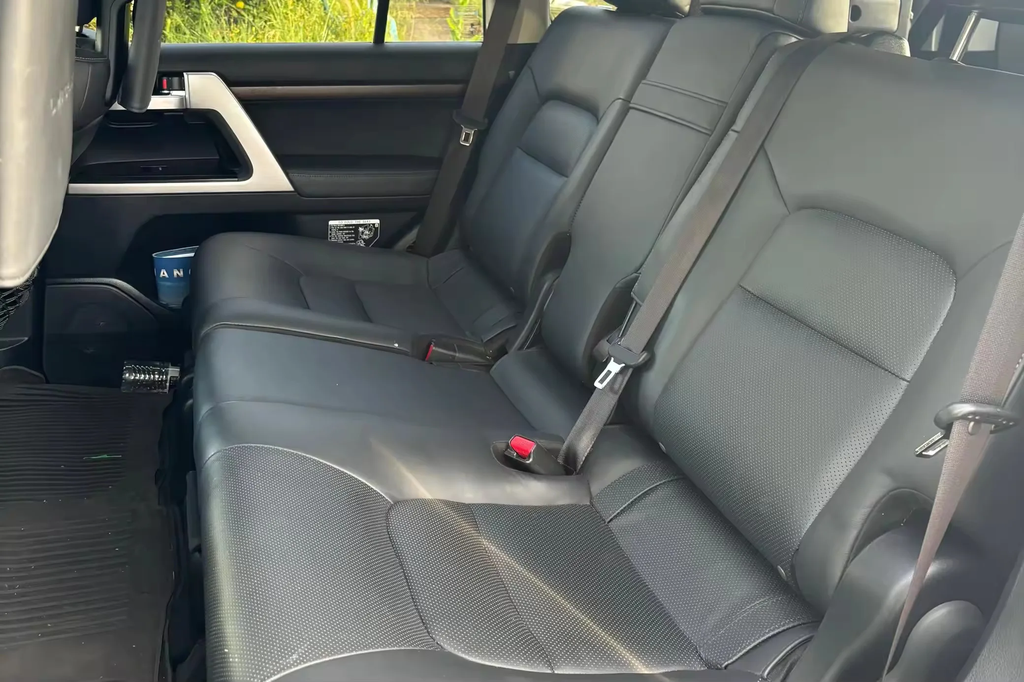 CLEAN FAIRLY USED 2019 ToyoTa LandCruiser V8 Power 4WD Mostly Owned RHD/LHD