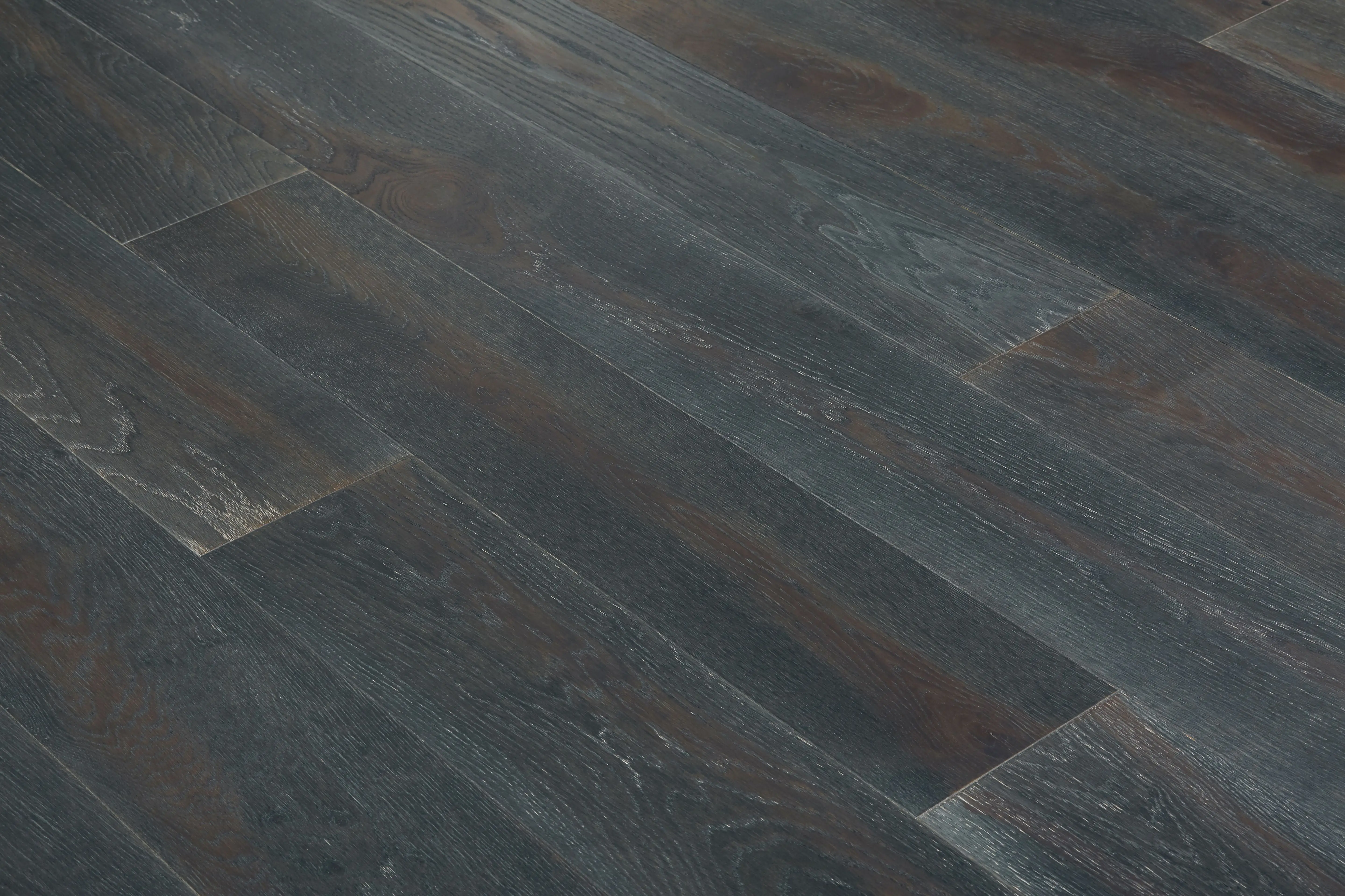 Multi-ply Engineered Oak Flooring