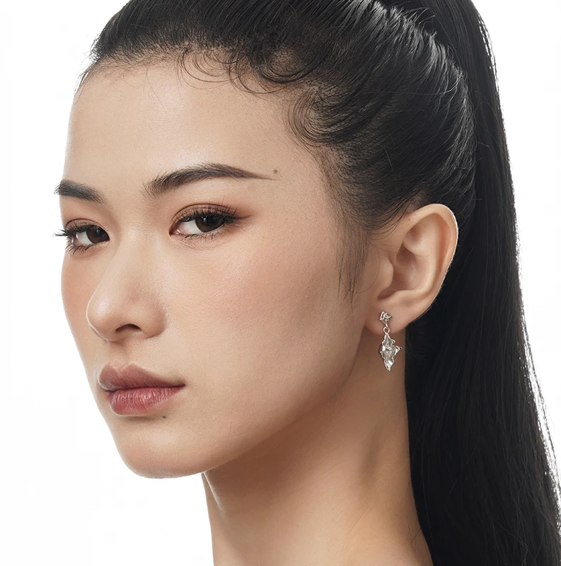 Icebela S925 Sterling Silver Irregularity Retro Leaf Drop Geometric Bump Surface Texture Pearl Earrings