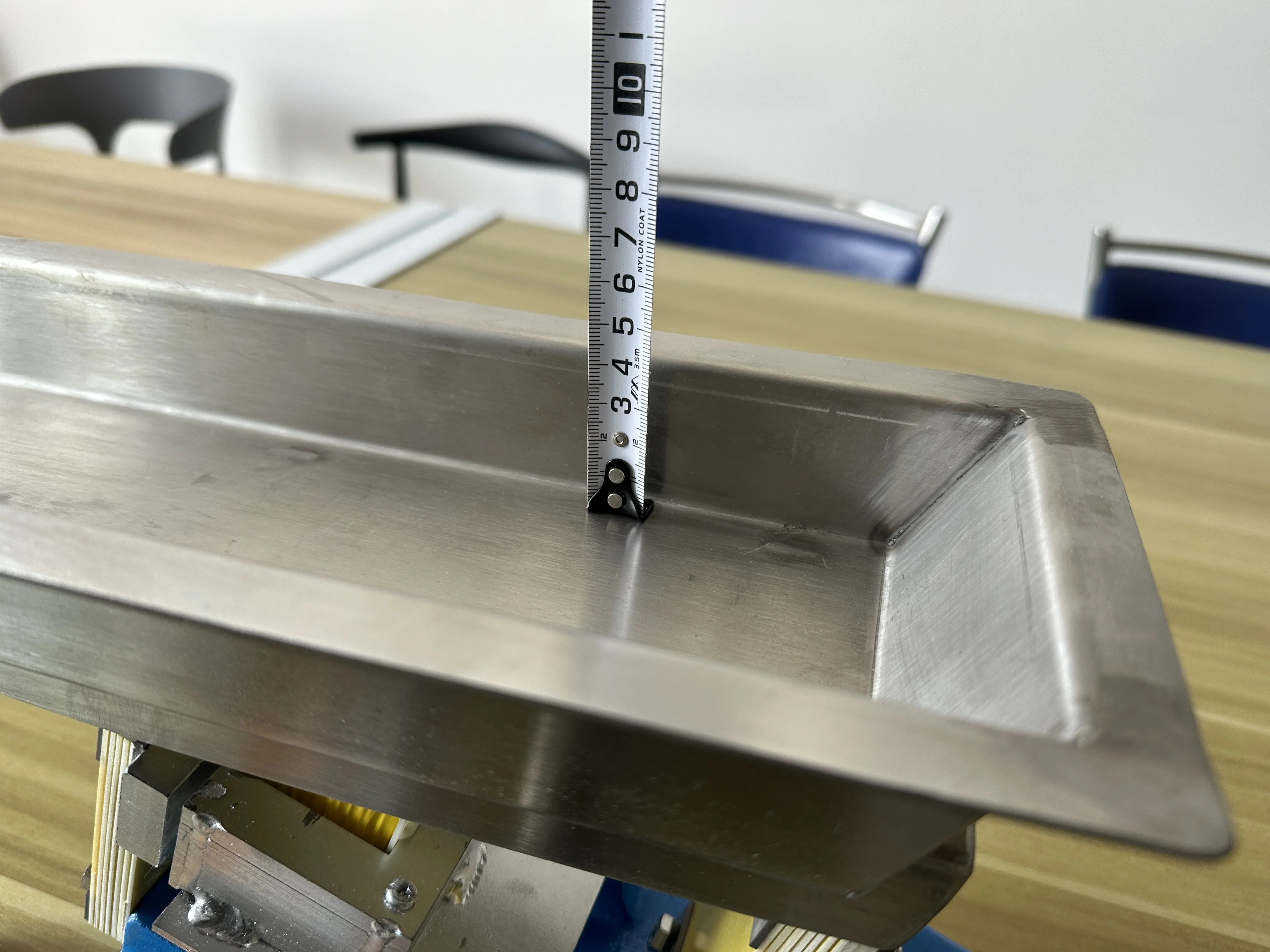 Steel Rope Guide Walnut Shells Vibro Conveyor Electromagnet for Vibrating Feeder